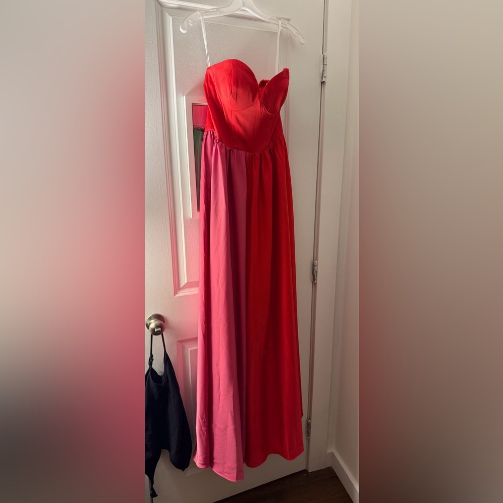 Size 4 Red and Fuchsia Color Block Gown - Prom! - Picture 3 of 6